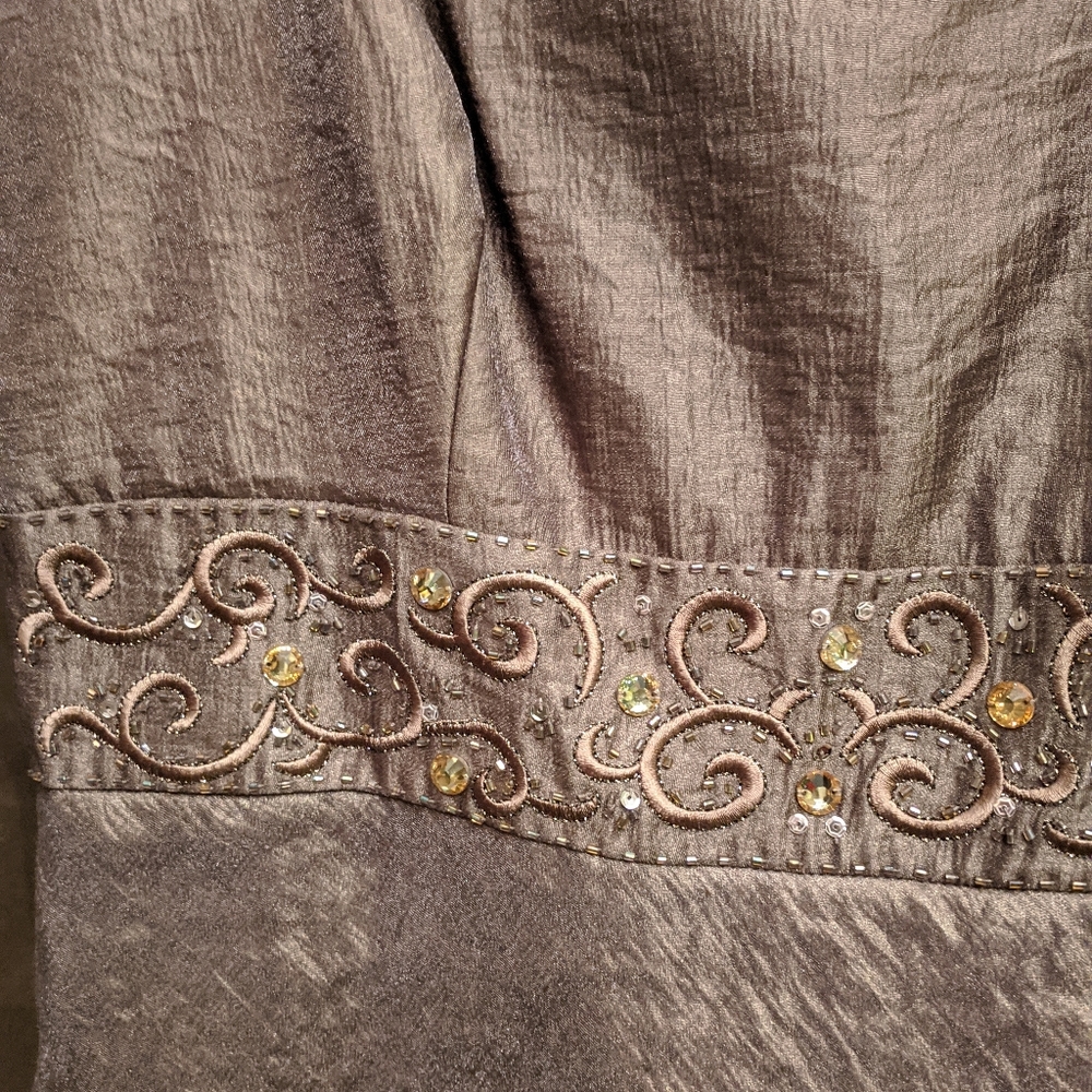 R&M Richards Beautiful Cocoa-Colored Dress - image 4